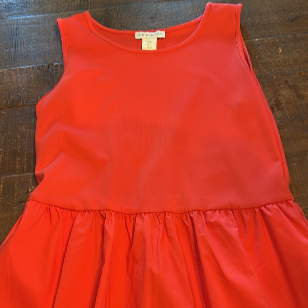 Dress - Picture 2 of 3